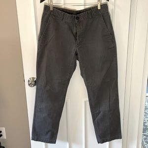 The North Face. Men’s Pant. Gray. 34 x 30